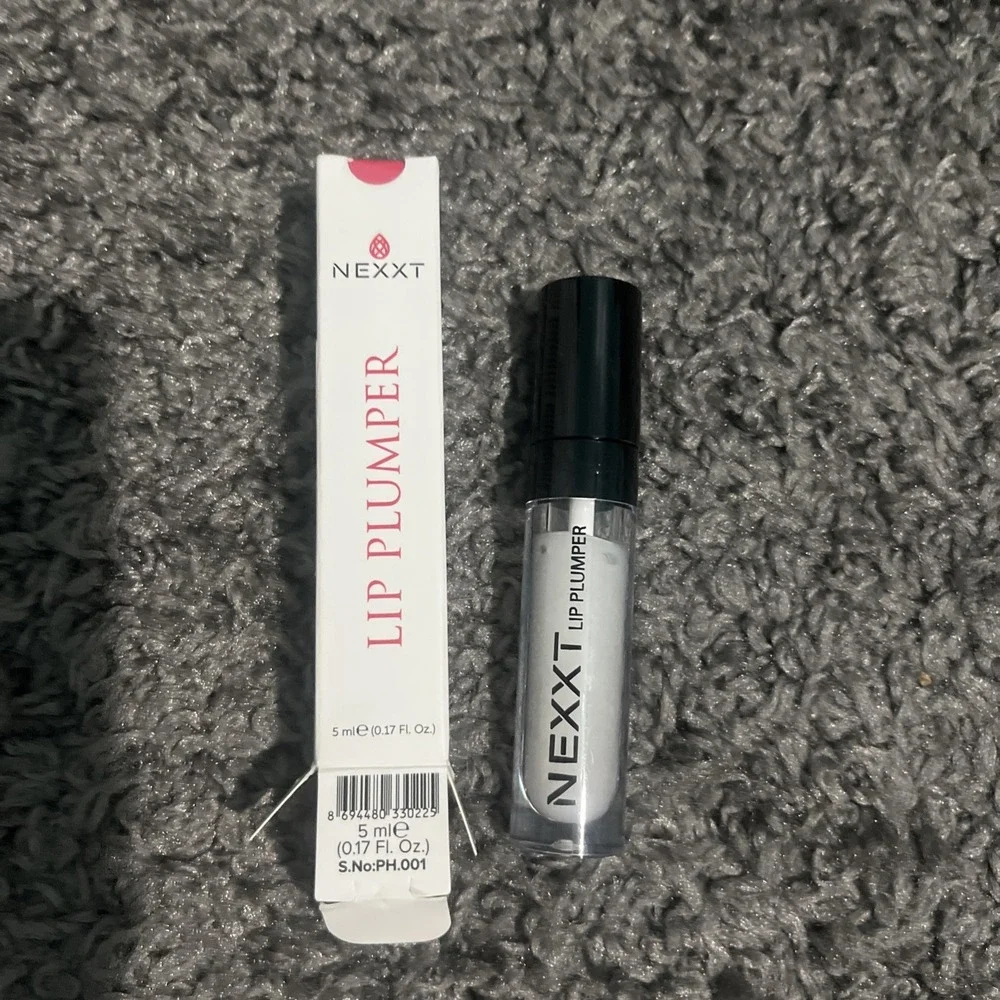 Nexxt Beauty Clear Lip Plumper For Fuller Plumper Lips .17 Oz New
